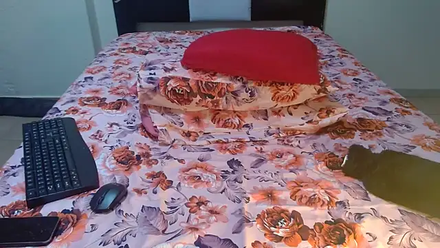 Snapshot of VeronaDimexx chatting on 18, 4, 2026 VeronaDimexx online show from 18, 4, 2026