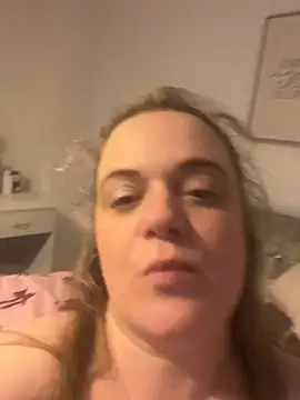 Snapshot of Piper_Milf_36 chatting on 9, 3, 2026 Piper Milf 36 online show from 9, 3, 2026