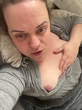 Snapshot of Piper_Milf_36 chatting on 30, 3, 2026 Piper Milf 36 online show from 30, 3, 2026