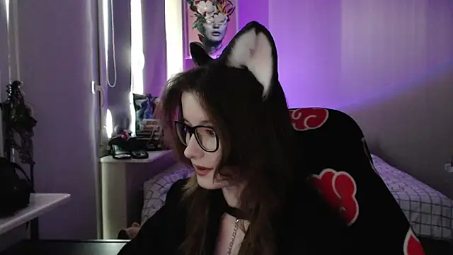 Snapshot of LunaXcherry chatting on 23, 4, 2026 LunaXcherry online show from 23, 4, 2026