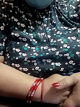 Snapshot of Simran_008 chatting on 6, 5, 2026 Simran 008 online show from 6, 5, 2026