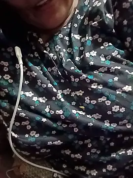 Snapshot of Simran_008 chatting on 19, 5, 2026 Simran 008 online show from 19, 5, 2026
