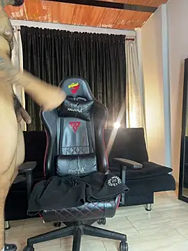 Benjii Carter1 online show from 6, 4, 2026