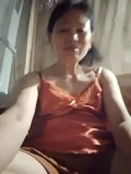 Snapshot of Kiss_love2 chatting on 3, 6, 2026 Kiss love2 online show from 3, 6, 2026
