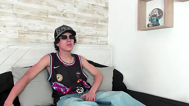 Snapshot of Jordi_Cooper chatting on 21, 2, 2026 Jordi Cooper online show from 21, 2, 2026