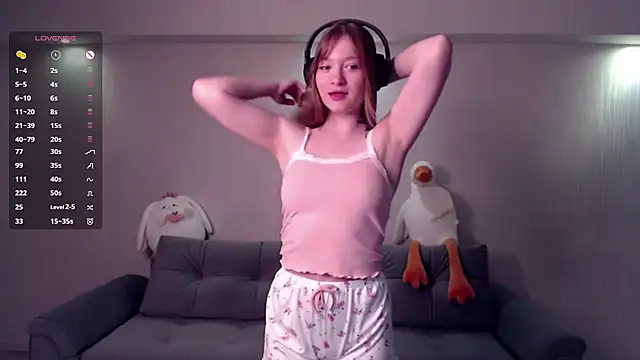 Mirrrra1 online show from 4, 3, 2026