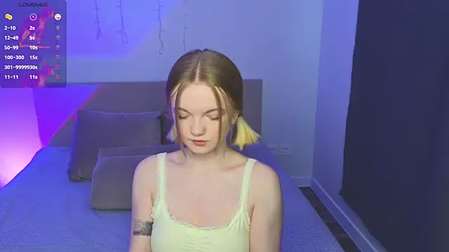 Snapshot of StellaBunny chatting on 28, 4, 2026 StellaBunny online show from 28, 4, 2026