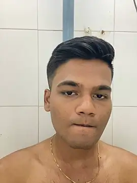 Snapshot of Dazzling_dude chatting on 4, 3, 2026 Dazzling dude online show from 4, 3, 2026