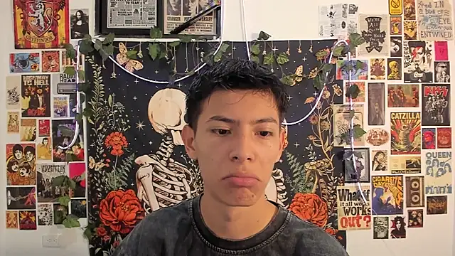 Snapshot of alextop_ chatting on 28, 2, 2026 alextop online show from 28, 2, 2026