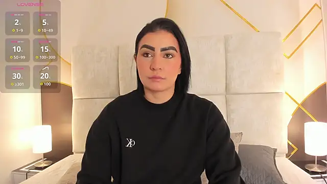 Snapshot of caroo_giraldo__ chatting on 6, 4, 2026 caroo giraldo online show from 6, 4, 2026