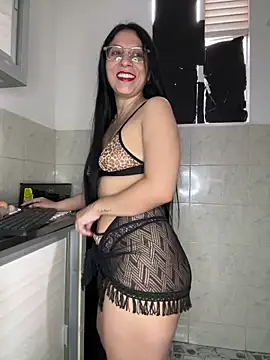 Snapshot of samanta_big_ass_ chatting on 12, 6, 2026 samanta big ass online show from 12, 6, 2026