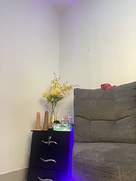 Snapshot of RousseSmith chatting on 21, 4, 2026 RousseSmith online show from 21, 4, 2026