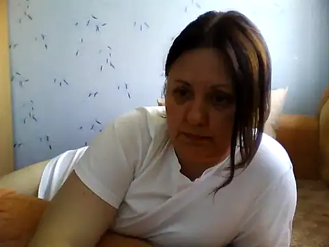 LockyCharm111 online show from 25, 6, 2026