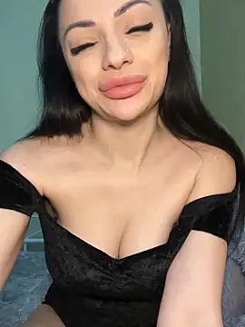 Snapshot of Layana_Ro chatting on 21, 2, 2026 Layana Ro online show from 21, 2, 2026