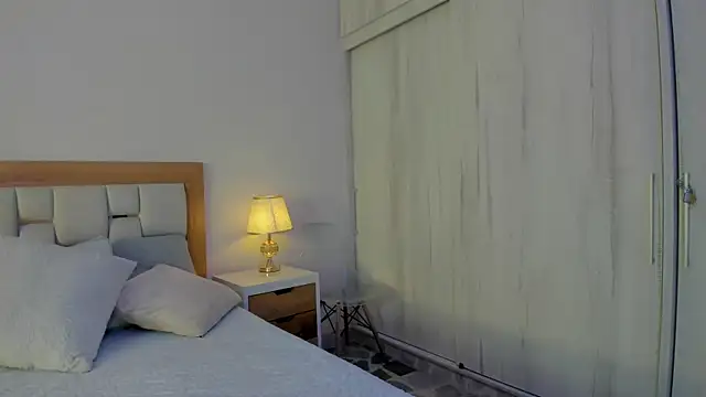 Bunny Blush1 online show from 17, 4, 2026