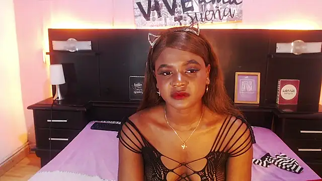 Snapshot of ShannySweett chatting on 15, 4, 2026 ShannySweett online show from 15, 4, 2026