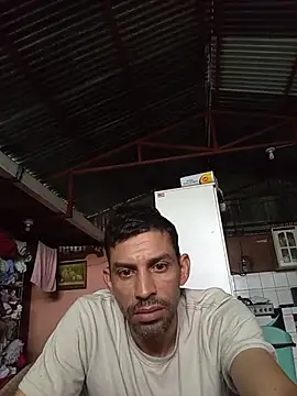 Snapshot of segnini21 chatting on 5, 6, 2026 segnini21 online show from 5, 6, 2026