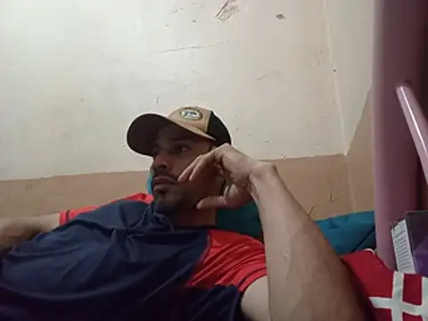 Snapshot of segnini21 chatting on 2, 7, 2026 segnini21 online show from 2, 7, 2026
