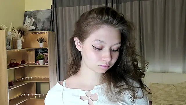 HolliBillig online show from 7, 4, 2026