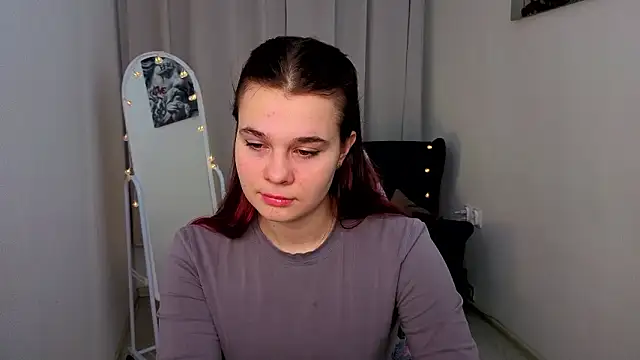 Snapshot of Monaswetty chatting on 3, 3, 2026 Monaswetty online show from 3, 3, 2026