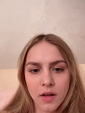 Snapshot of lillit_vivit chatting on 19, 2, 2026 lillit vivit online show from 19, 2, 2026