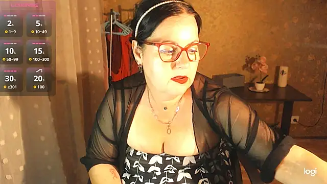 Snapshot of exiMIlf chatting on 9, 7, 2026 exiMIlf online show from 9, 7, 2026