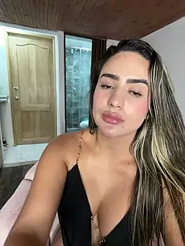 Snapshot of Miilana_ chatting on 16, 5, 2026 Miilana online show from 16, 5, 2026