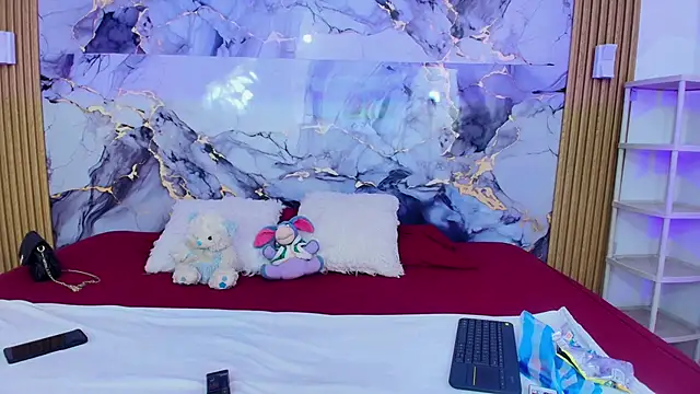 Snapshot of aixa_06 chatting on 6, 4, 2026 aixa 06 online show from 6, 4, 2026