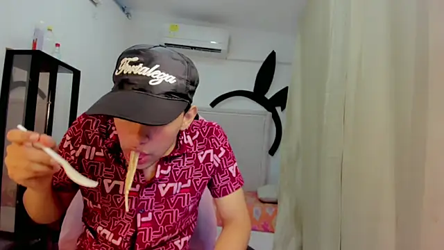 Top and bottom online show from 10, 4, 2026