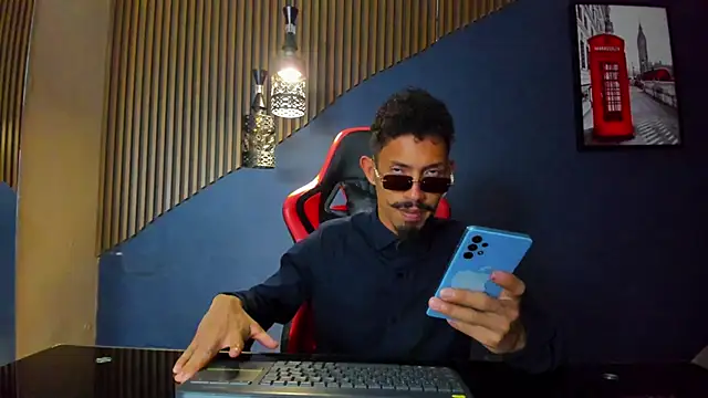 NoaahTylor online show from 5, 3, 2026