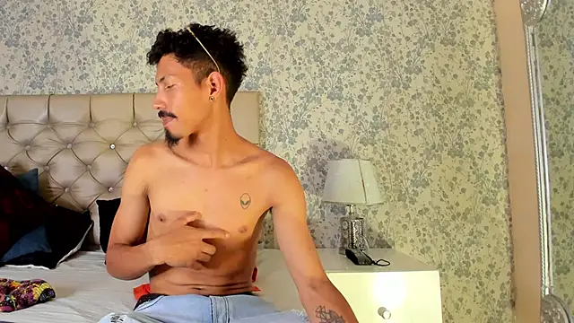 NoaahTylor online show from 31, 3, 2026