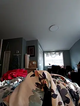 ShadowLove85 online show from 16, 4, 2026