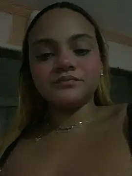 Snapshot of ayla0881 chatting on 16, 3, 2026 ayla0881 online show from 16, 3, 2026