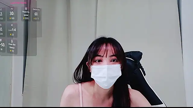 Snapshot of yuna00xx00 chatting on 2, 3, 2026 yuna00xx00 online show from 2, 3, 2026