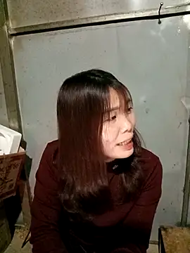 Girl-crazy1 online show from 16, 2, 2026