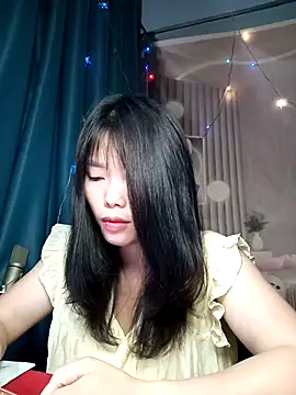 Girl-crazy1 online show from 16, 4, 2026