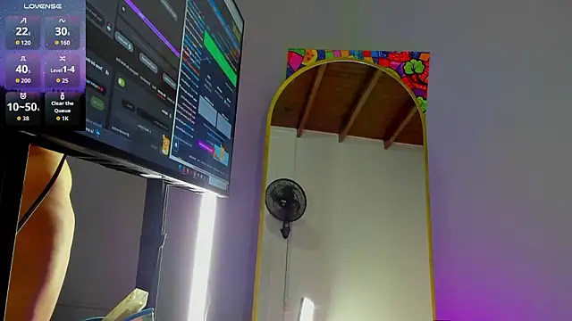 Snapshot of Zaphiro__Sky chatting on 18, 2, 2026 Zaphiro Sky online show from 18, 2, 2026