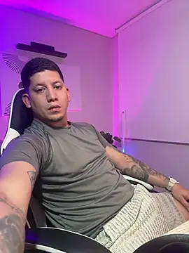  robertobaggioo online show from 9, 4, 2026