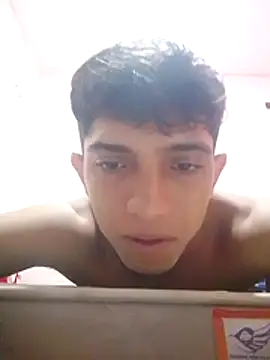 Snapshot of Noscay chatting on 22, 4, 2026 Noscay online show from 22, 4, 2026