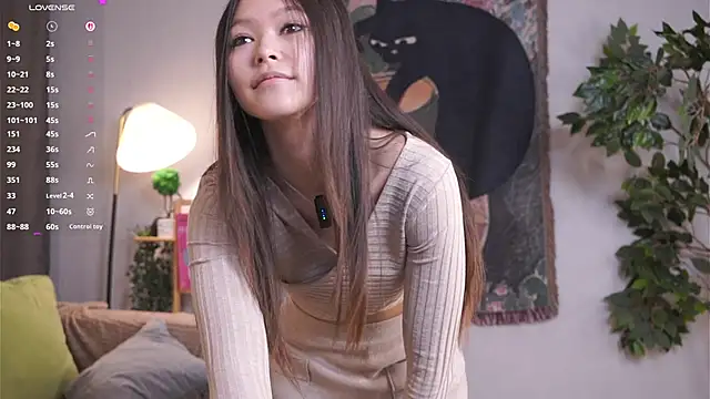 JanelBitther online show from 12, 4, 2026