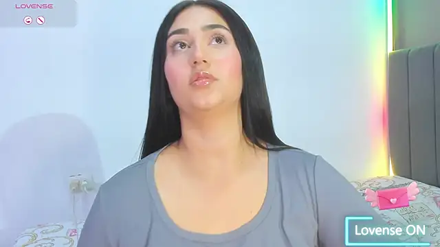 Curvy sweet online show from 28, 2, 2026