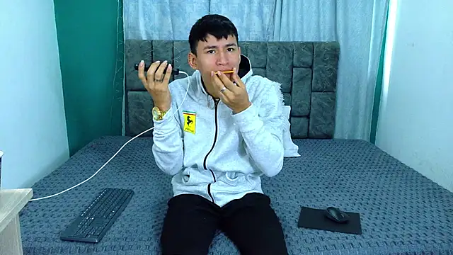 Snapshot of NicolasTorrez chatting on 19, 2, 2026 NicolasTorrez online show from 19, 2, 2026