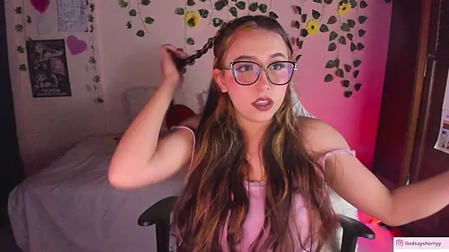 Snapshot of Hanna_Tm chatting on 17, 4, 2026 Hanna Tm online show from 17, 4, 2026