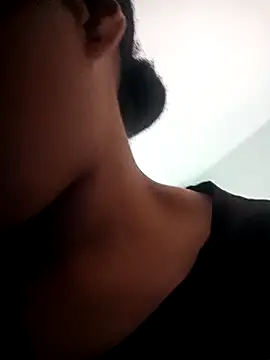 sexygirlatin online show from 23, 2, 2026