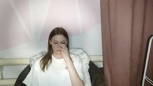 Snapshot of EthylGabak chatting on 21, 4, 2026 EthylGabak online show from 21, 4, 2026