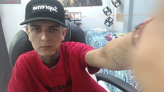 Snapshot of benjamin_anthony chatting on 17, 3, 2026 benjamin anthony online show from 17, 3, 2026