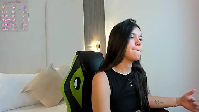 eva swan  online show from 6, 4, 2026