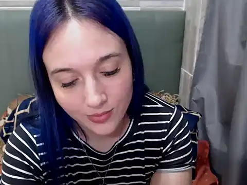 Snapshot of AZULFOX69 chatting on 26, 4, 2026 AZULFOX69 online show from 26, 4, 2026