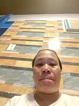 squirtshantal online show from 27, 3, 2026