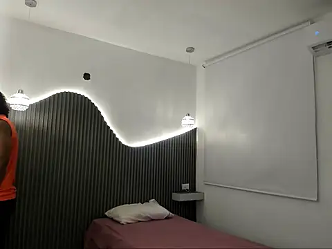 Snapshot of alexj_black_ chatting on 23, 4, 2026 alexj black online show from 23, 4, 2026